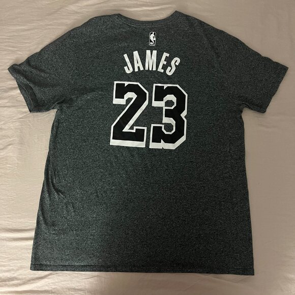 Four vintage male t-shirts. You get all four!! - Picture 3 of 9